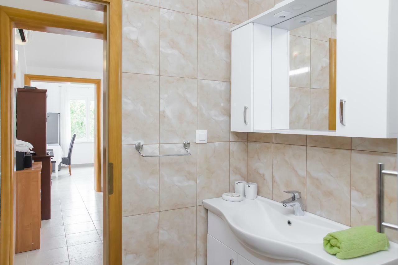 Vila Lukrecija Apartamento Drače Quarto foto